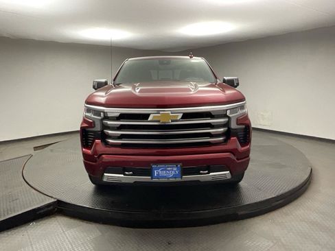 Certified 2025 Chevrolet Silverado 1500 High Country w/ High Country Premium Package AWD/4WD image 2