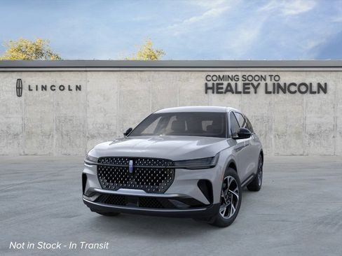 New 2026 Lincoln Nautilus Premier AWD/4WD image 2