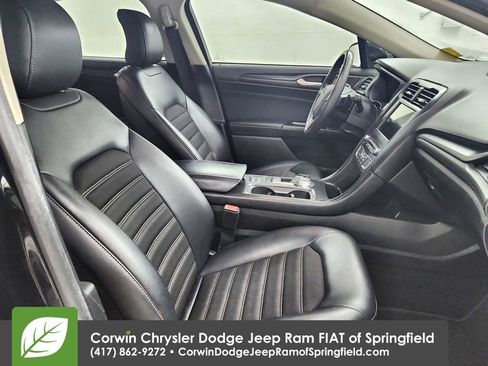 Used 2018 Ford Fusion SE w/ Equipment Group 201A image 30