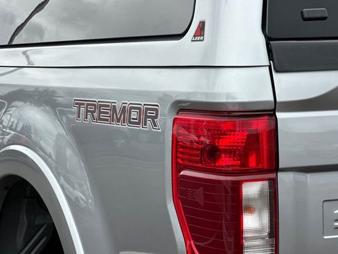 Used 2022 Ford F250 Lariat w/ Tremor Off-Road Package AWD/4WD image 25