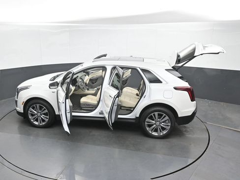 Used 2024 Cadillac XT5 Premium Luxury w/ LPO, Floor Liner Package AWD/4WD image 51