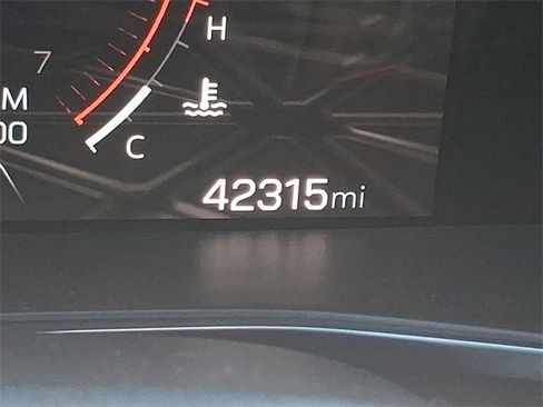 Used 2023 GMC Canyon AT4 w/ Canyon Safety Plus Package image 20