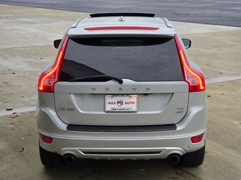 Used 2013 Volvo XC60 T6 R-Design Platinum image 8