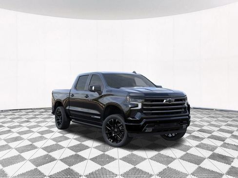 New 2026 Chevrolet Silverado 1500 High Country w/ High Country Premium Package AWD/4WD image 8