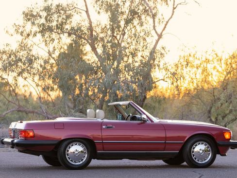 Used 1989 Mercedes-Benz 560 SL image 35