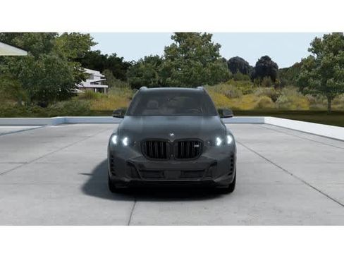 New 2026 BMW X5 M60i image 3