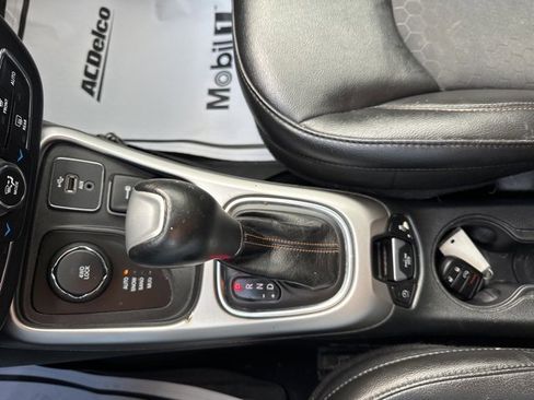 Used 2018 Jeep Compass Latitude w/ Popular Equipment Group image 36