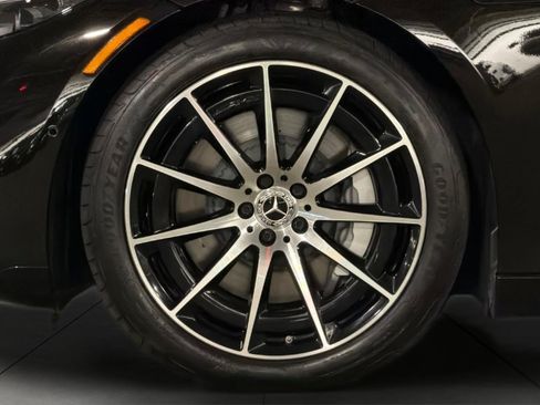 Used 2022 Mercedes-Benz EQS 450+ Sedan image 25