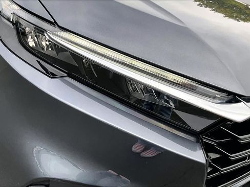 Used 2024 Honda CR-V EX-L image 27