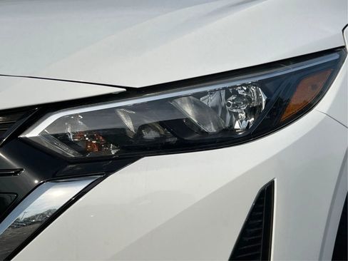 Used 2024 Nissan Sentra SV w/ All-Weather Package FWD image 32