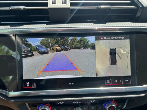 Certified 2025 Audi Q3 2.0T Premium Plus w/ Premium Plus Package AWD/4WD image 19