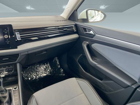 New 2026 Volkswagen Jetta SE image 23