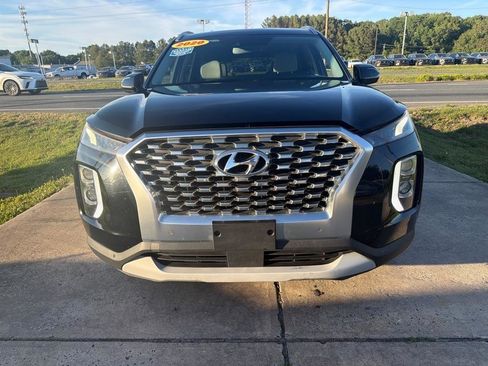 Used 2020 Hyundai Palisade SEL w/ Convenience Package FWD image 3