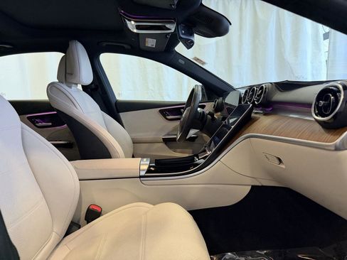 Used 2023 Mercedes-Benz C 300 4MATIC Sedan image 16