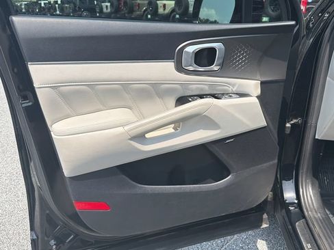 Used 2021 Kia Sorento SX FWD image 12