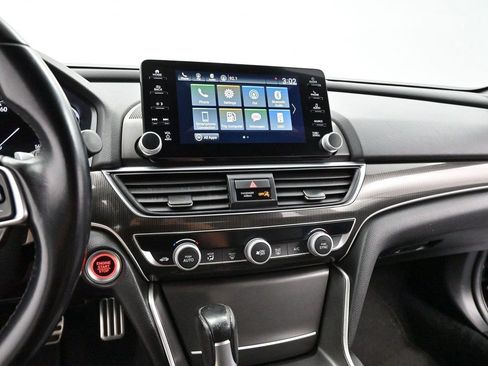 Used 2021 Honda Accord Sport image 17