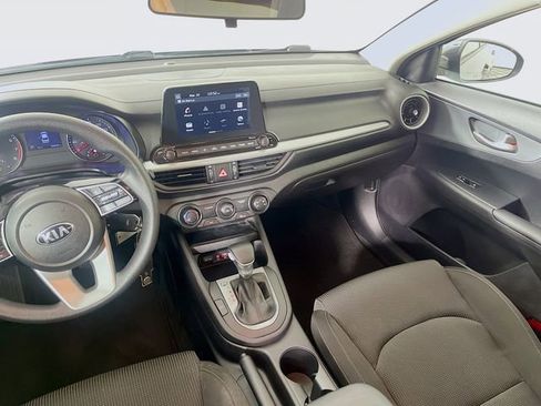 Used 2021 Kia Forte FE image 24