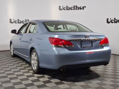 Used 2011 Toyota Avalon FWD image 5