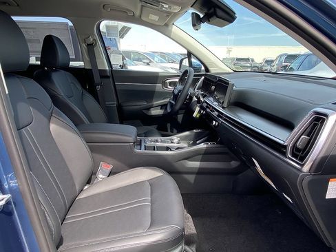 New 2026 Kia Sorento EX FWD image 22