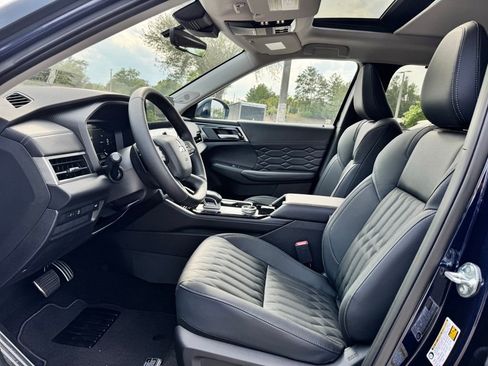 New 2026 Mitsubishi Outlander SEL FWD image 14