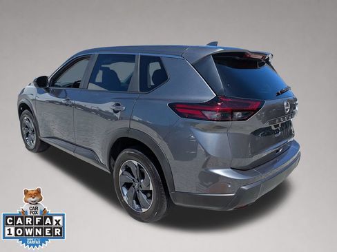 Used 2025 Nissan Rogue SV FWD image 6