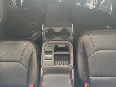 Used 2025 Ford Mustang Mach-E Premium w/ Sport Appearance Package AWD/4WD image 14