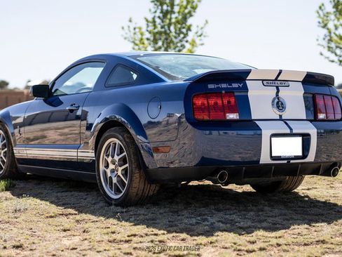 Used 2007 Ford Mustang Shelby GT500 RWD image 4