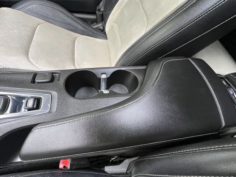 Used 2016 Chevrolet Camaro SS RWD image 21