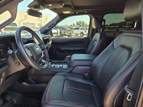 Used 2024 Ford Expedition Max Limited AWD/4WD image 10