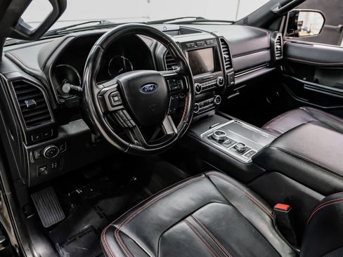 Used 2021 Ford Expedition Max Limited AWD/4WD image 16