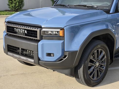 Used 2025 Toyota Land Cruiser w/ Premium Package image 12