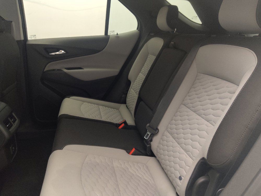 Used 2020 Chevrolet Equinox LS FWD image 18