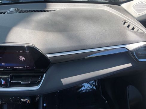 Used 2025 Chevrolet TrailBlazer LT FWD image 36