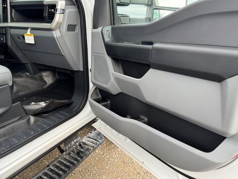 New 2026 Ford F350 XL w/ XL Chrome Package image 6