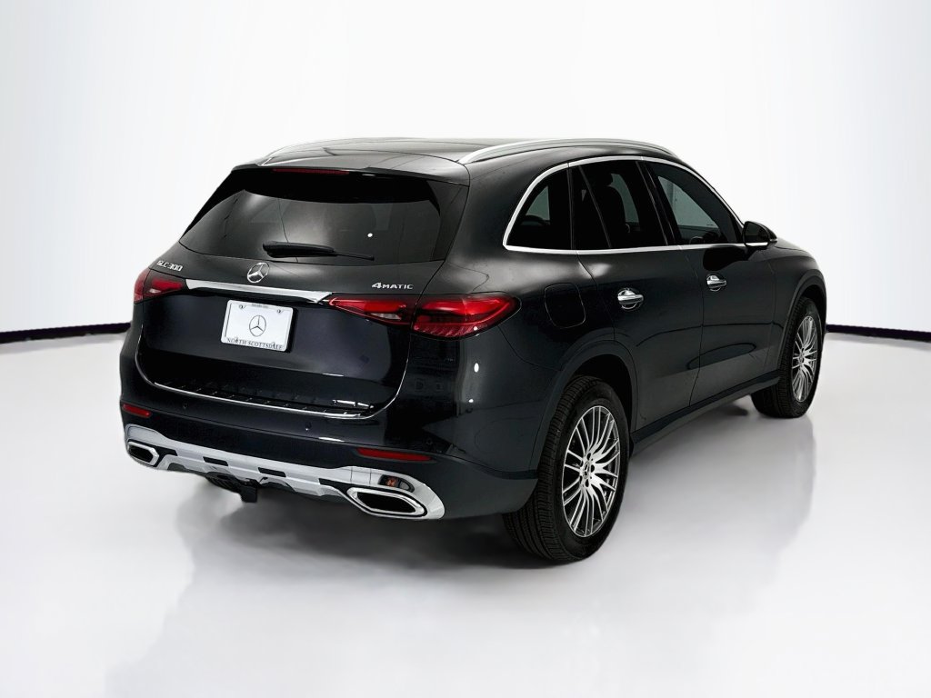 Certified 2026 Mercedes-Benz GLC 300 4MATIC image 5