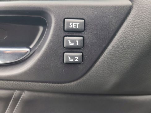 Used 2018 Subaru Outback 2.5i Limited image 24