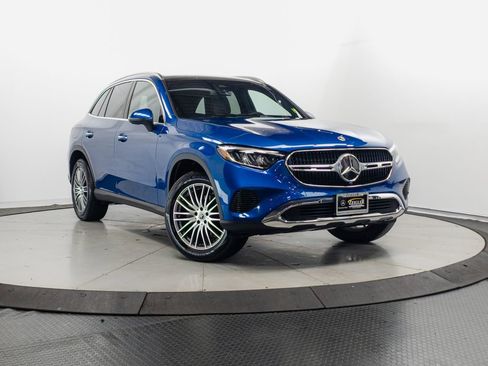 Certified 2026 Mercedes-Benz GLC 300 4MATIC image 1