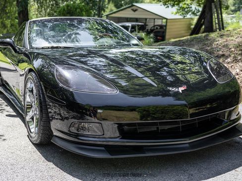 Used 2008 Chevrolet Corvette Convertible w/ Preferred Equipment Group RWD image 12