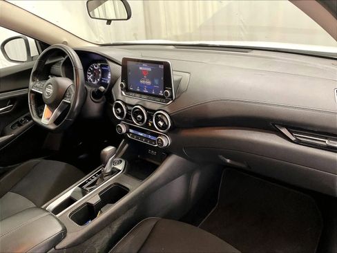 Used 2020 Nissan Sentra SV w/ Trunk Package image 14