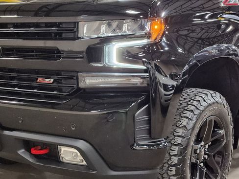 Used 2020 Chevrolet Silverado 1500 LT Trail Boss image 14