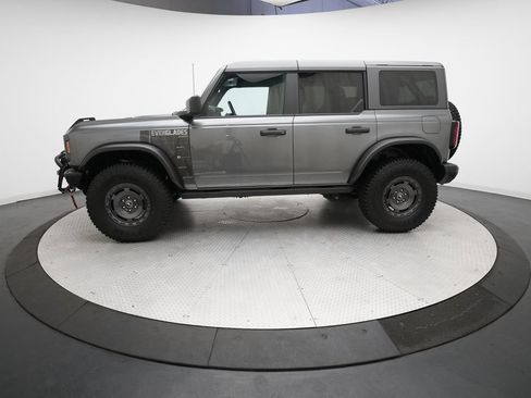 Used 2024 Ford Bronco Everglades AWD/4WD image 25