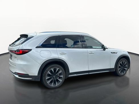 Used 2024 MAZDA CX-90 Plug-In Hybrid w/ Premium Pkg AWD/4WD image 3