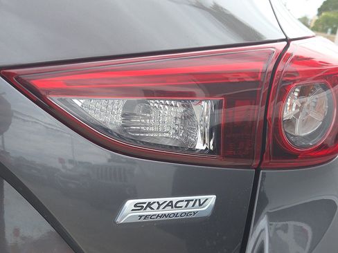 Used 2018 MAZDA MAZDA3 Grand Touring w/ Premium Equipment Package image 5