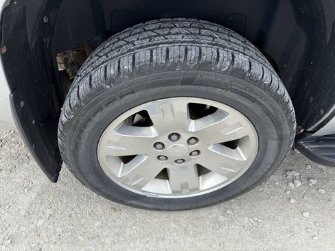 Used 2012 GMC Yukon SLT AWD/4WD image 9