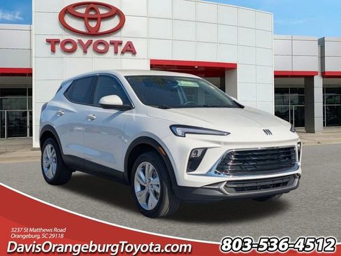 Used 2025 Buick Encore GX Preferred image 1