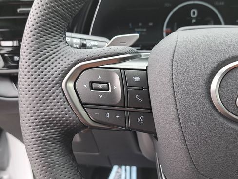 Used 2026 Lexus TX 500h AWD w/ Technology Package image 19