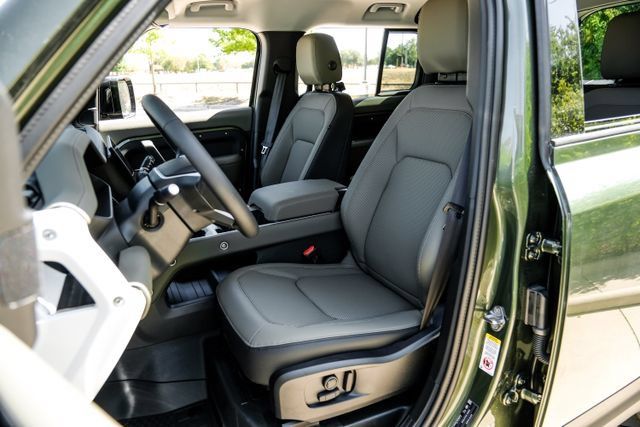 New 2026 Land Rover Defender 110 S AWD/4WD image 47
