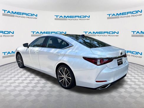 Used 2023 Lexus ES 350 w/ Premium Package FWD image 3