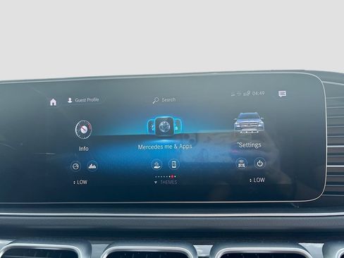 Used 2020 Mercedes-Benz GLS 450 4MATIC image 37