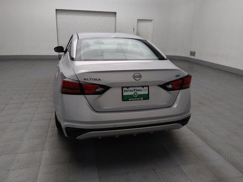 Used 2024 Nissan Altima 2.5 SV image 6